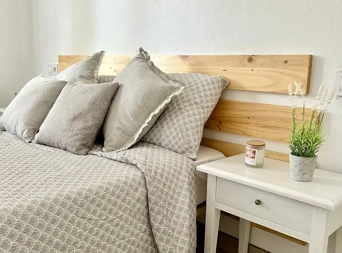 Menorca Chic Near & Harbour Apartment *